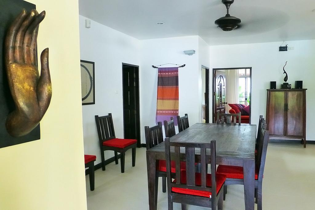 Baan Lompai Villa Ao Nang Rum bild
