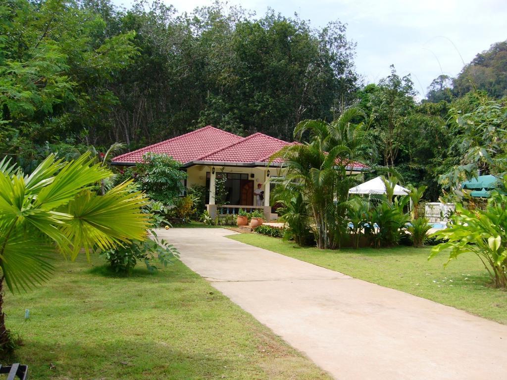 Baan Lompai Villa Ao Nang Rum bild