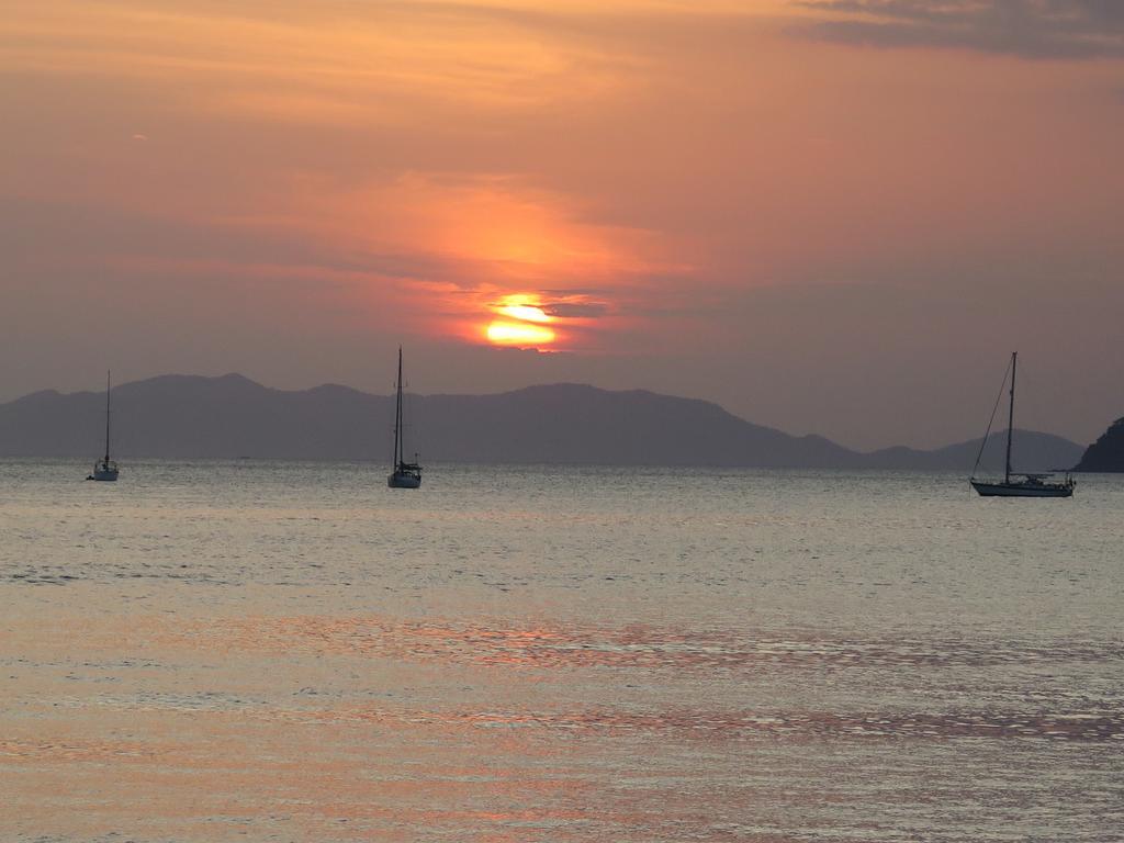 Baan Lompai Villa Ao Nang Rum bild